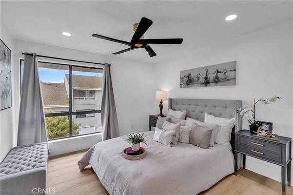 2 Encore CT #248, Newport Beach, CA 92663