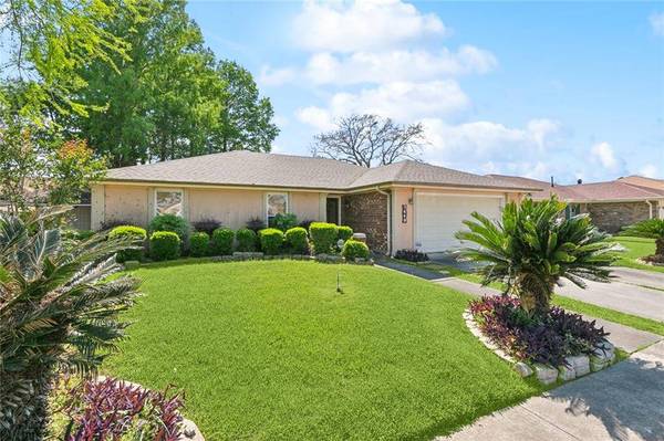 7440 SEVEN OAKS RD, New Orleans, LA 70128