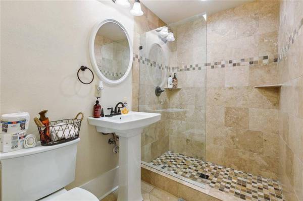 305 DECATUR ST #202, New Orleans, LA 70130