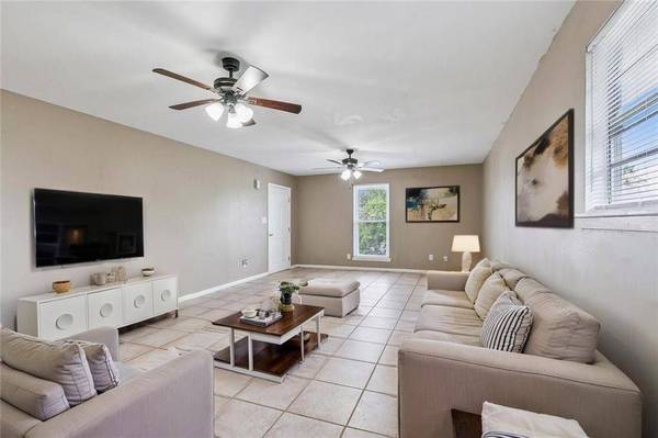 4651 FRANCIS DR, New Orleans, LA 70126