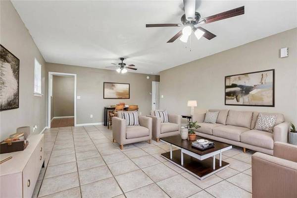 4651 FRANCIS DR, New Orleans, LA 70126