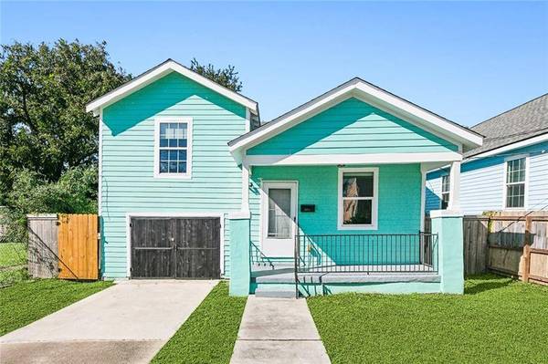 2232 BARTHOLOMEW ST, New Orleans, LA 70117