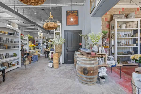 110 E Main Street, Cambridge, WI 53523