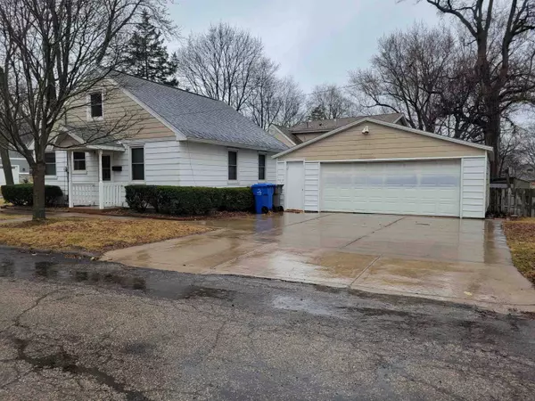 1301 Wyldhaven Avenue, Monona, WI 53716