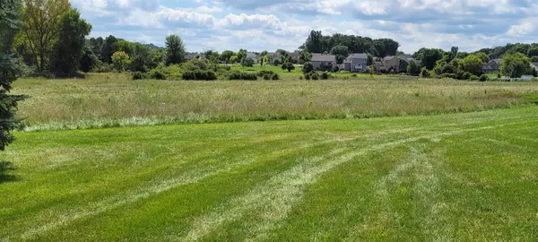 5106 Meinders Road, Mcfarland, WI 53558