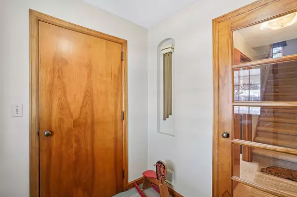 203 South Street, Juneau, WI 53039