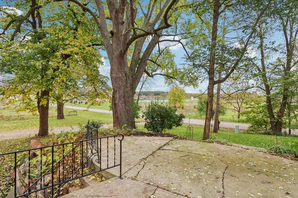 206 Canal Road, Waterloo, WI 53594