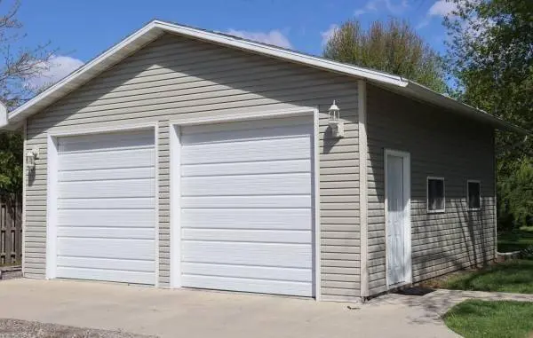 154 River Road, Columbus, WI 53925-0000
