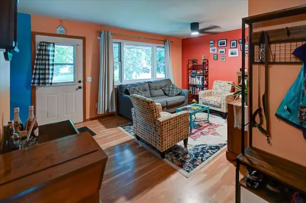 3909 Hynek Road, Madison, WI 53714