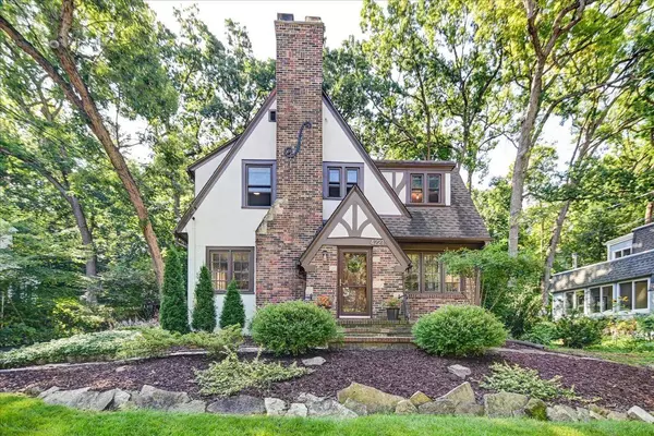 4221 Wanetah Trail, Madison, WI 53711