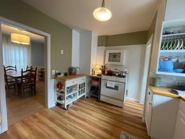 1520 Ruger Avenue, Janesville, WI 53545