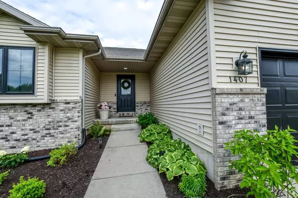 1407 Broadway Drive, Sun Prairie, WI 53590