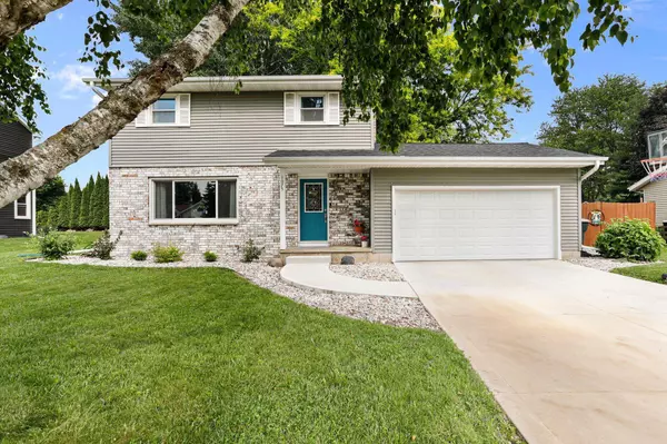 1075 TARA Drive, Sun Prairie, WI 53590