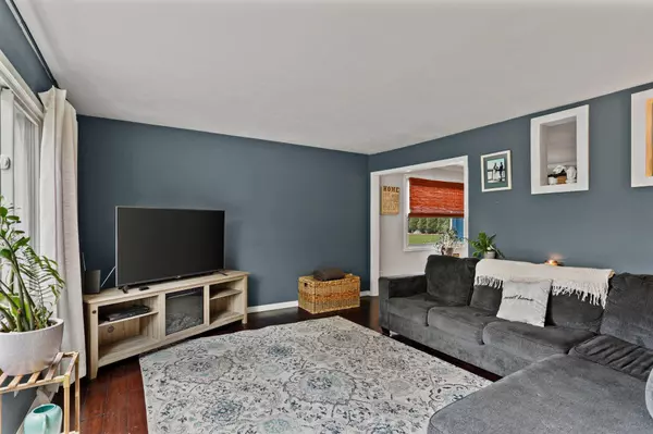 1075 TARA Drive, Sun Prairie, WI 53590