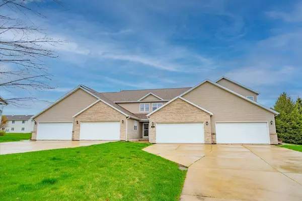 3020 Selkirk Drive #3, Sun Prairie, WI 53590