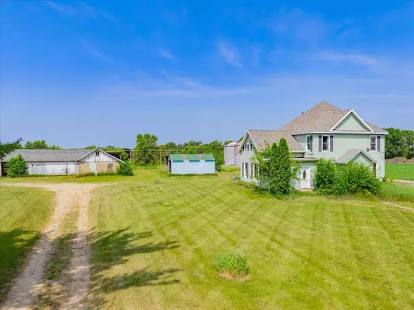 N7865 Sandy Hook Road, Brooklyn, WI 53521