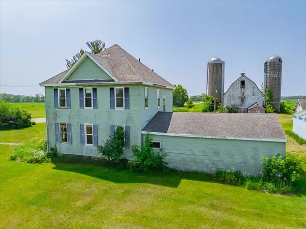N7865 Sandy Hook Road, Brooklyn, WI 53521