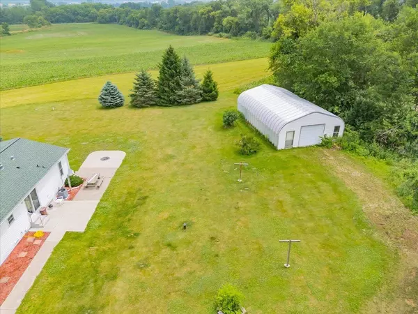 W585 Highway 92, Brooklyn, WI 53521