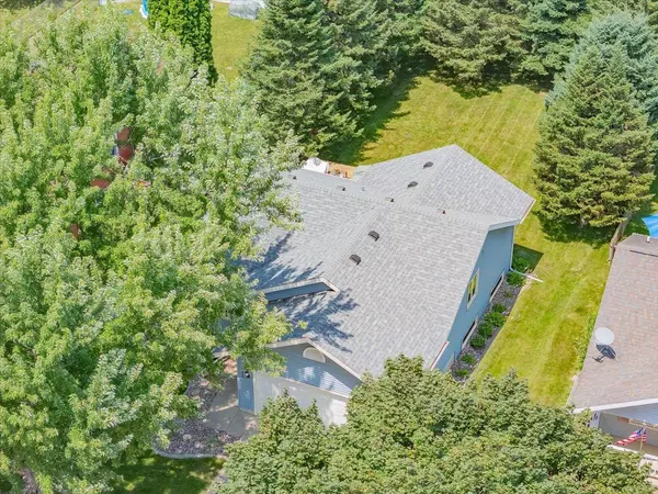 824 W Mohawk Trail, Deforest, WI 53532