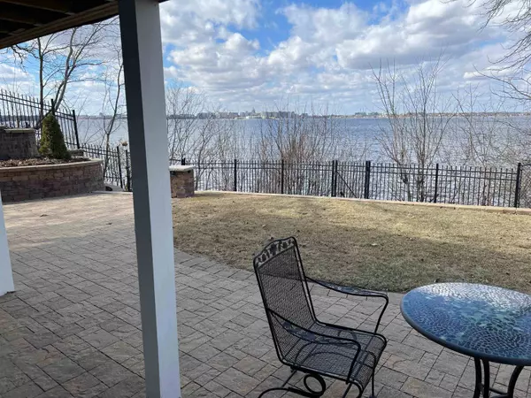 2526 Waunona Way, Madison, WI 53713