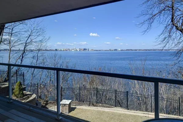 2526 Waunona Way, Madison, WI 53713