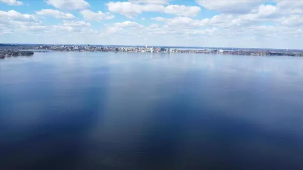 2526 Waunona Way, Madison, WI 53713