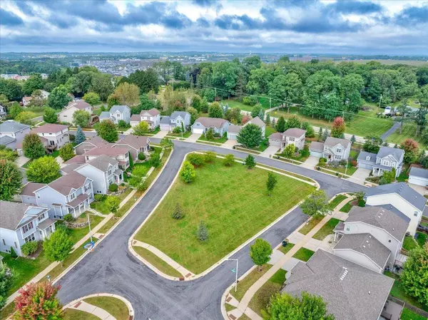 9014 Silkwood Trail, Verona, WI 53593