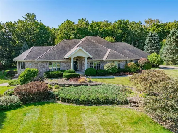 3307 & 3303 Saracen Way, Verona, WI 53593