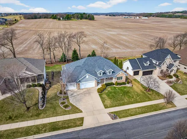 485 Riviera Street, Oregon, WI 53575