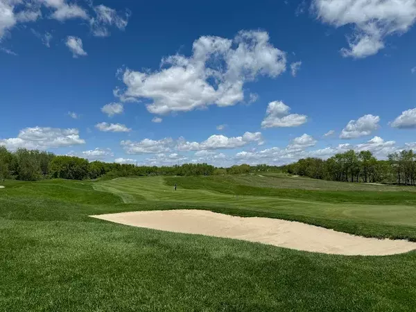 From Fairway to Front Door: A Golfer's Guide to the Madison Real Estate Market