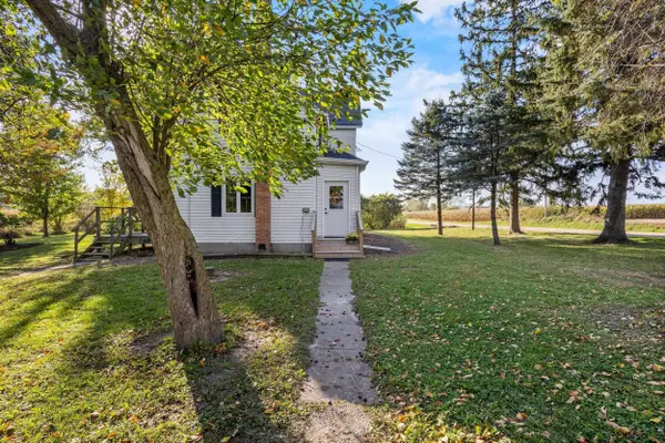 4511 County Road DM, Deforest, WI 53532-2007