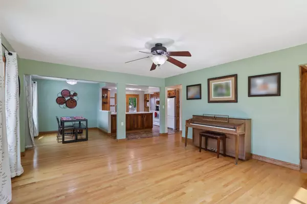 709 S Whitewater Avenue, Jefferson, WI 53549