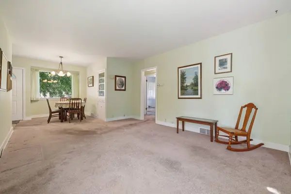 1020 W Main Street, Watertown, WI 53098-2435