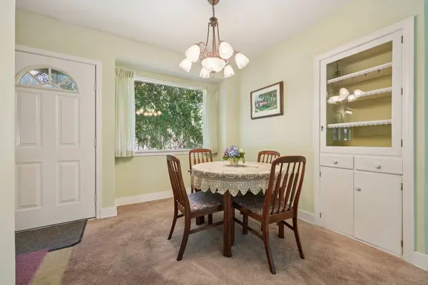 1020 W Main Street, Watertown, WI 53098-2435