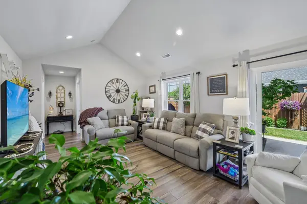 1720 Montclair Place, Fort Atkinson, WI 53538-3154