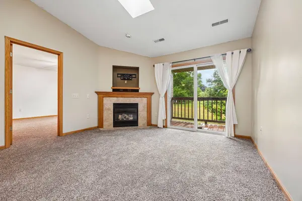 842 Evergreen Drive #1, Hartford, WI 53027-2456