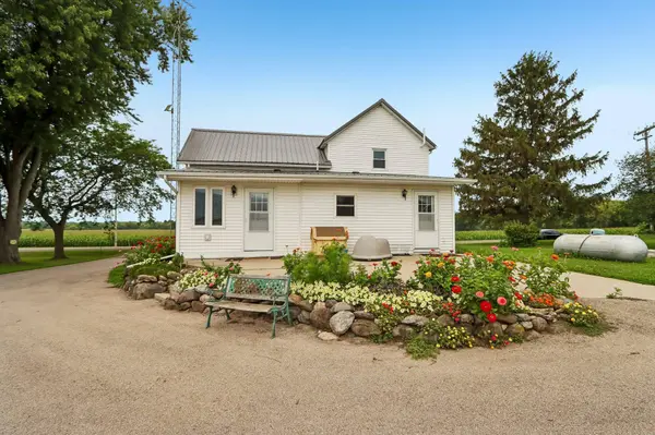 N1372-1374 Second Street Road, Watertown, WI 53098-4337