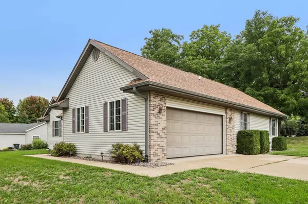 1110 Gruennert Court, Jefferson, WI 53549-2219