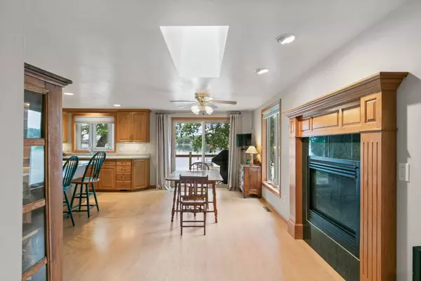 S7663 W Grandview Avenue, Merrimac, WI 53561