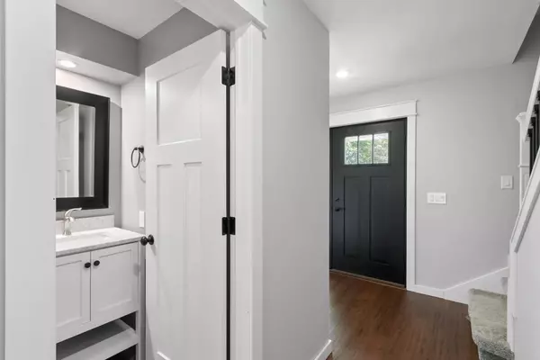 3091 Creek Side Way, Cross Plains, WI 53528