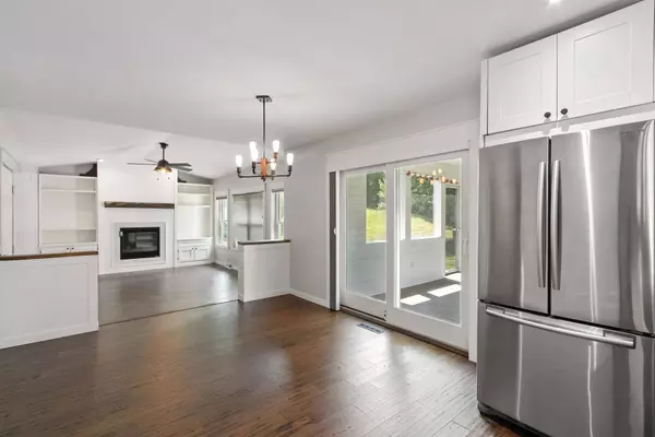 3091 Creek Side Way, Cross Plains, WI 53528