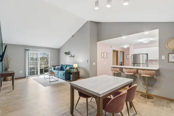 203 Kearney Way #304, Waunakee, WI 53597