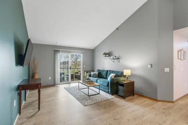 203 Kearney Way #304, Waunakee, WI 53597
