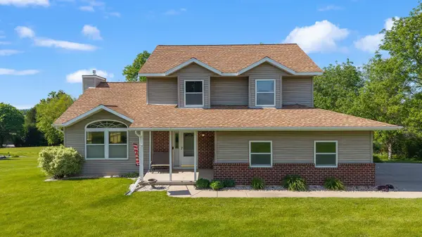 W14222 Selwood Drive, Prairie Du Sac, WI 53578