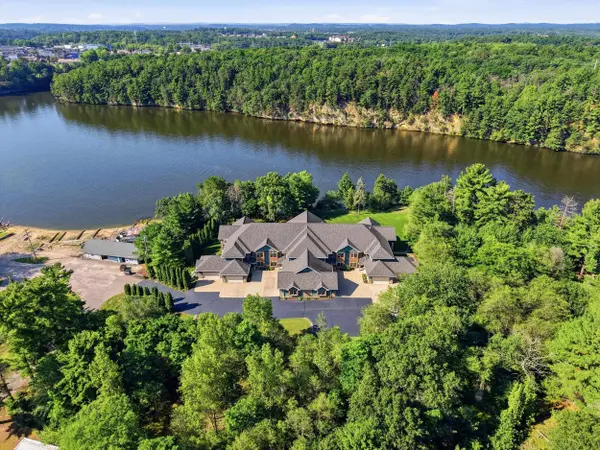 40 Illinois Avenue #8, Wisconsin Dells, WI 53965