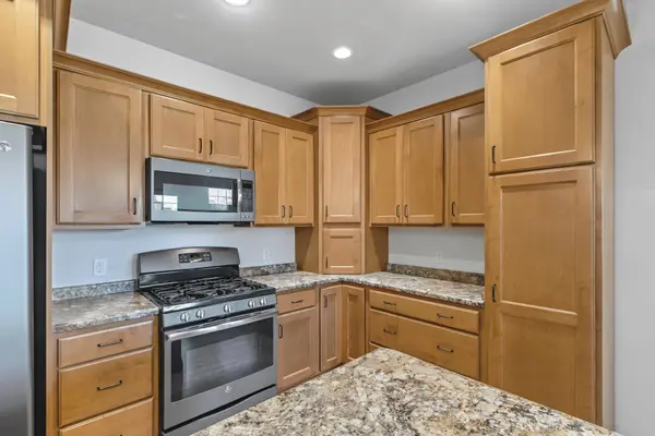 2013 Fieldstone Boulevard #5, Prairie Du Sac, WI 53578