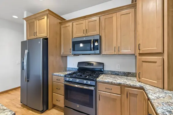 2013 Fieldstone Boulevard #5, Prairie Du Sac, WI 53578