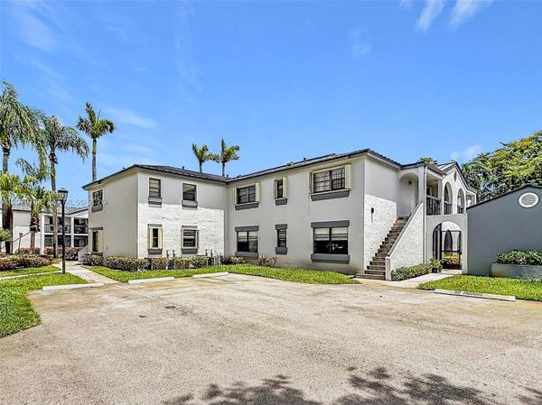 18296 Mediterranean Blvd #4-4, Hialeah, FL 33015