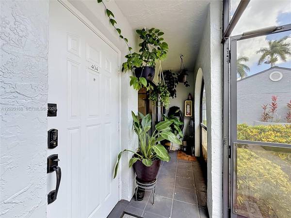 18296 Mediterranean Blvd #4-4, Hialeah, FL 33015