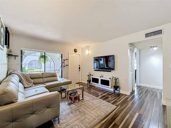 18296 Mediterranean Blvd #4-4, Hialeah, FL 33015